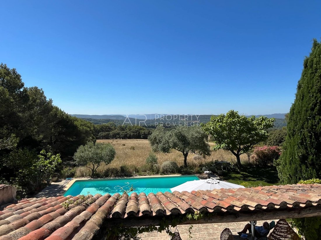 Villa in Lourmarin, Provence-Alpes-Côte d'Azur, France 1 - 16648758