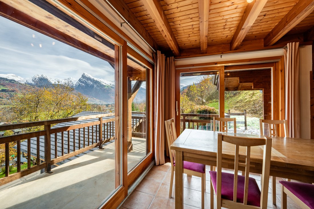 Chalet in Morillon, Auvergne-Rhône-Alpes, France 1 - 16648704