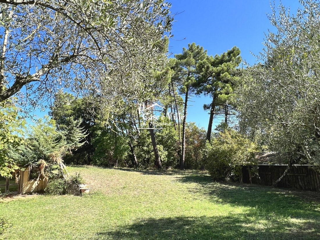 Villa in Vaiano, Tuscany, Italy 3 - 15743411