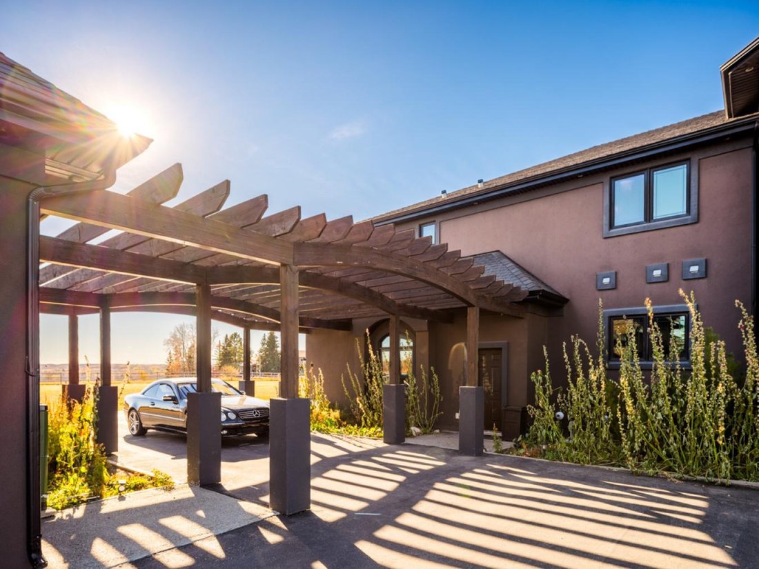 Casa a Cochrane, Alberta, Canada 3 - 16648630