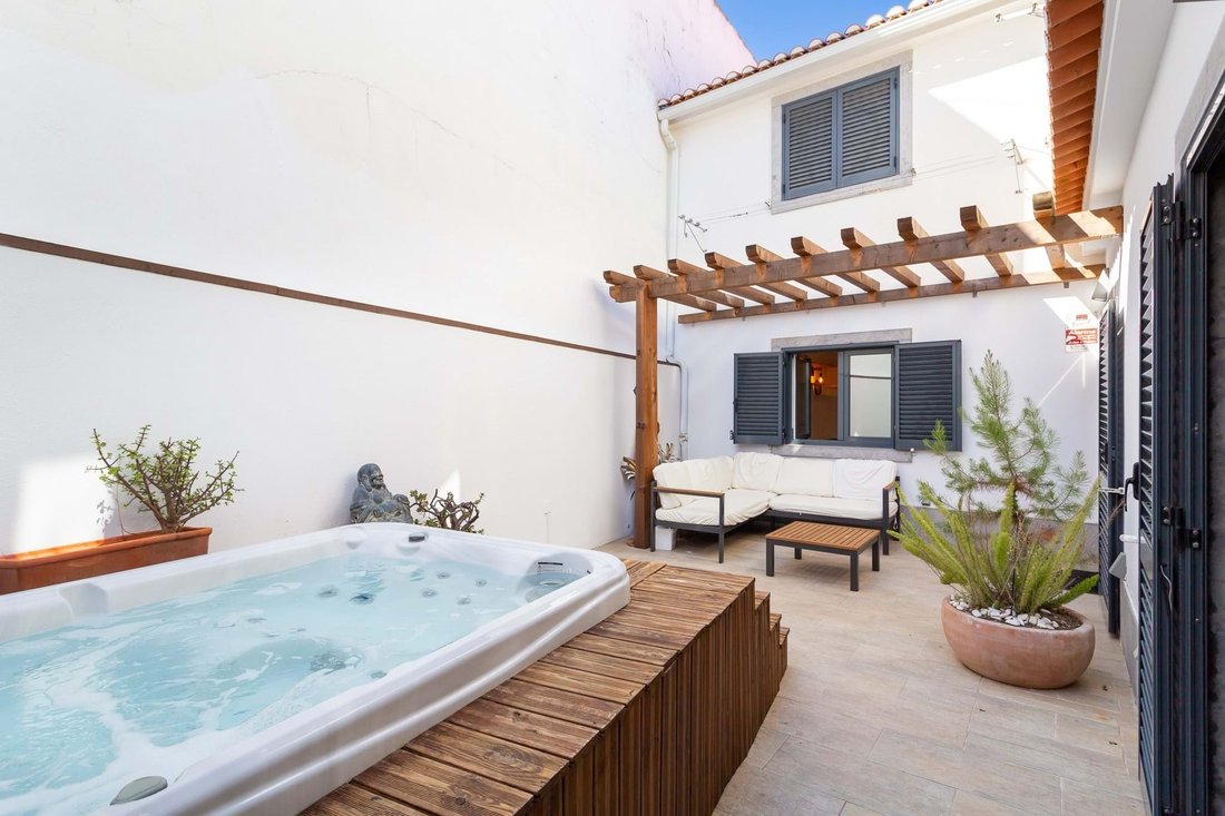 Apartment in Cascais e Estoril, Lisbon, Portugal 1 - 16648953