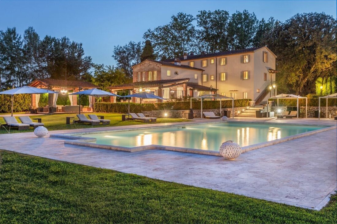 Villa in Center, Monsummano Terme, Tuscany 2 - 16649065