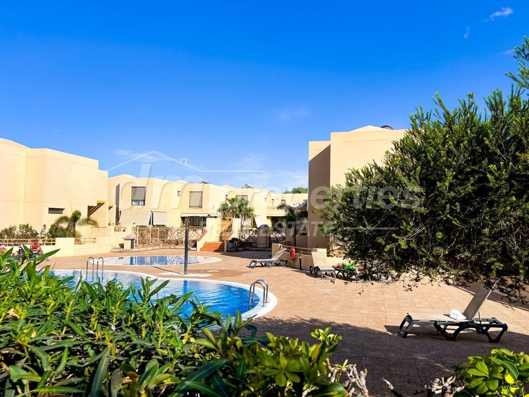 Townhouse in Granadilla de Abona, Canary Islands, Spain 4 - 16649003