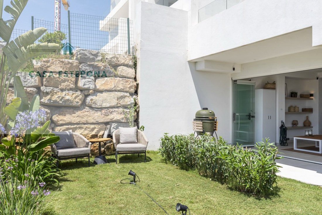 Wohnung in Estepona, Andalusien, Spanien 2 - 16649010