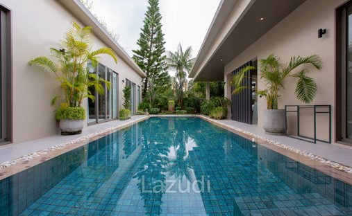 Villa in Choeng Thale, Phuket, Thailand 1