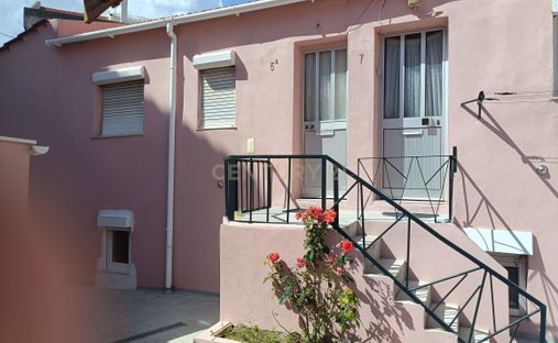 Haus in Sacavém, Lissabon, Portugal 1