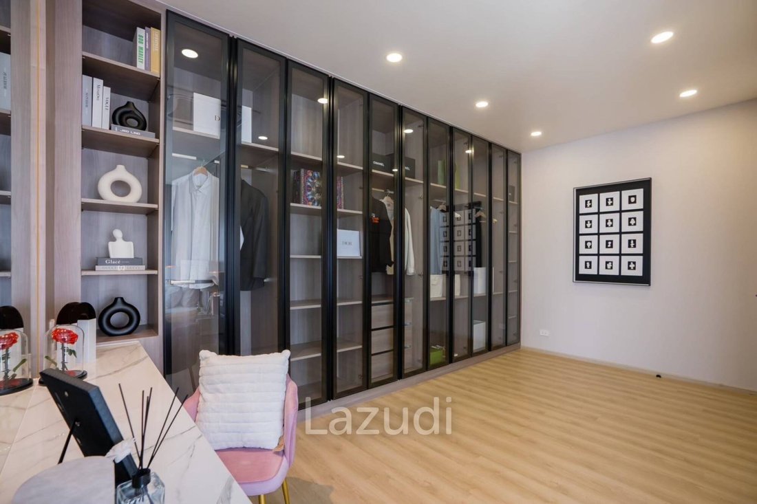 Villa in Pattaya City, Chon Buri, Thailand 4 - 16653386