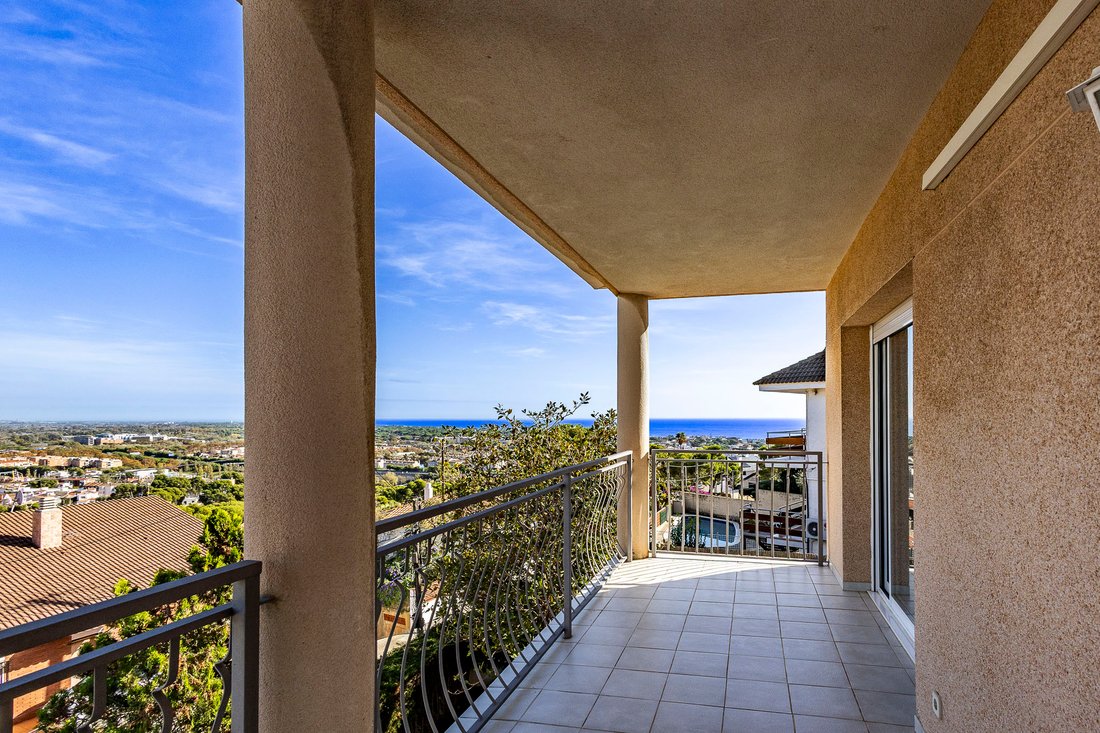House in Castelldefels, Catalonia, Spain 1 - 16652211