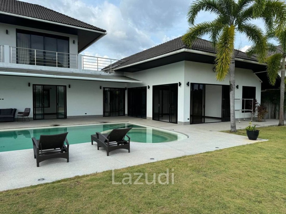 Villa in Choeng Thale, Phuket, Thailand 2 - 16654086