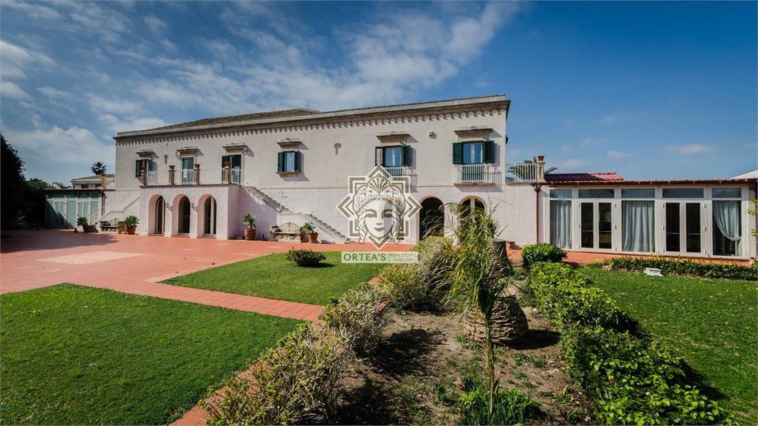 Villa in Ortigia, Sicily, Italy 2 - 16651248