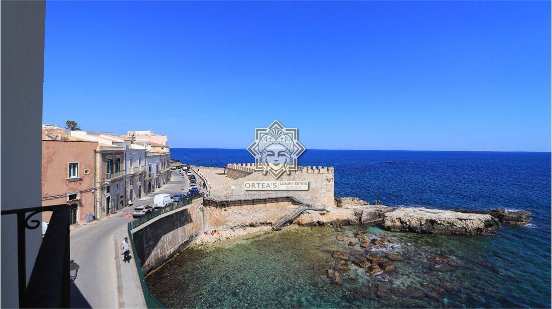 Apartment in Ortigia, Sicily, Italy 4 - 16652057