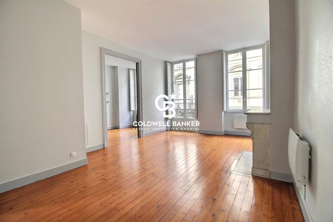 Apartment in Hôtel de Ville-Quinconce-Saint Seurin-Fondaudège, Bordeaux, France 2 - 15267462