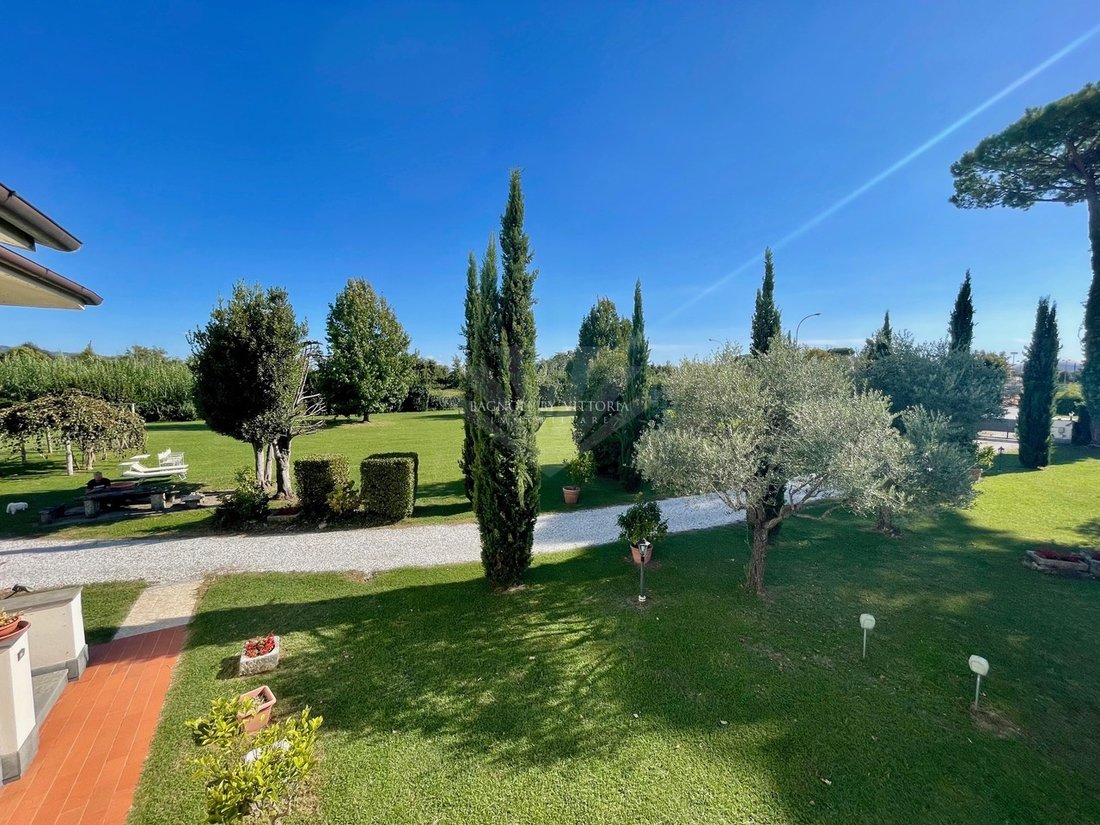 Country House in Tonfano, Pietrasanta, Italy 4 - 16651177
