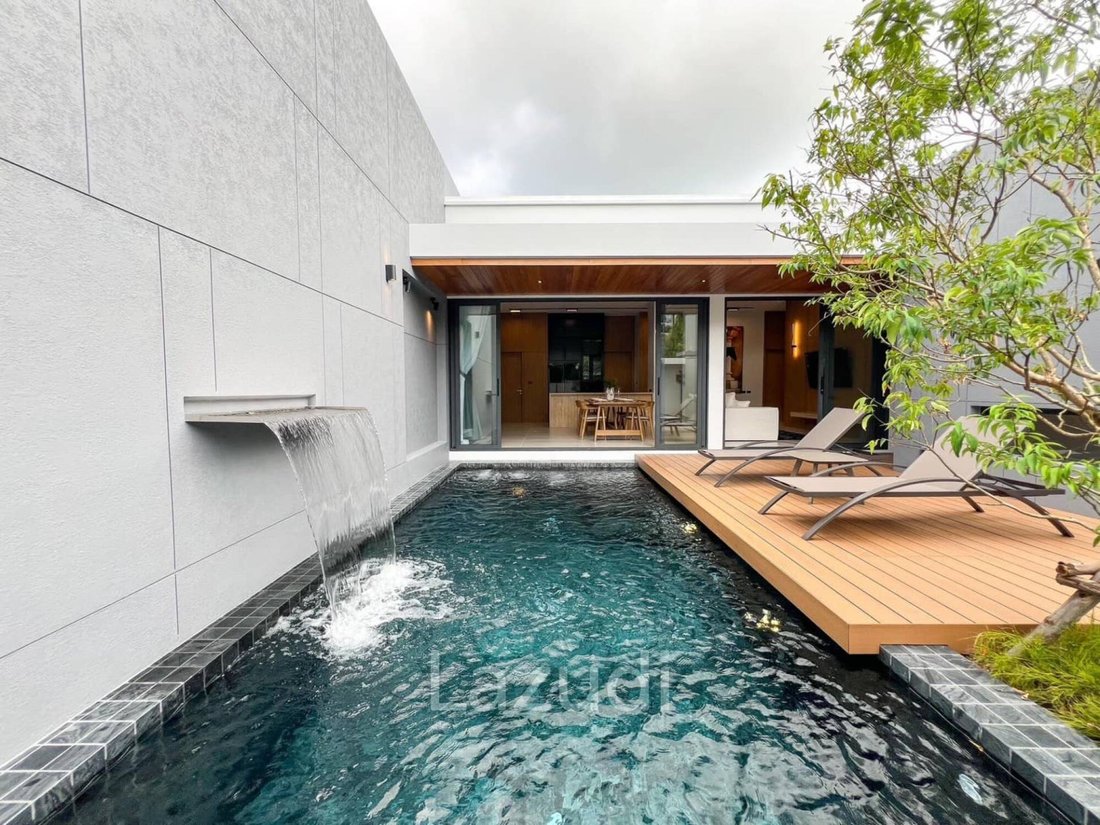 Villa in Chalong, Phuket, Thailand 2 - 16654261