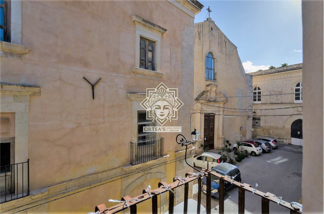 Estate in Ortigia, Sicily, Italy 2 - 16651450