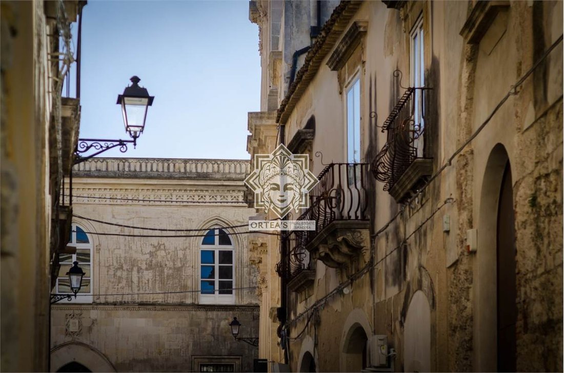 Estate in Ortigia, Sicily, Italy 4 - 16651450