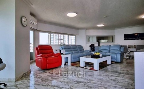 Apartment in Pattaya City, Chon Buri, Thailand 1