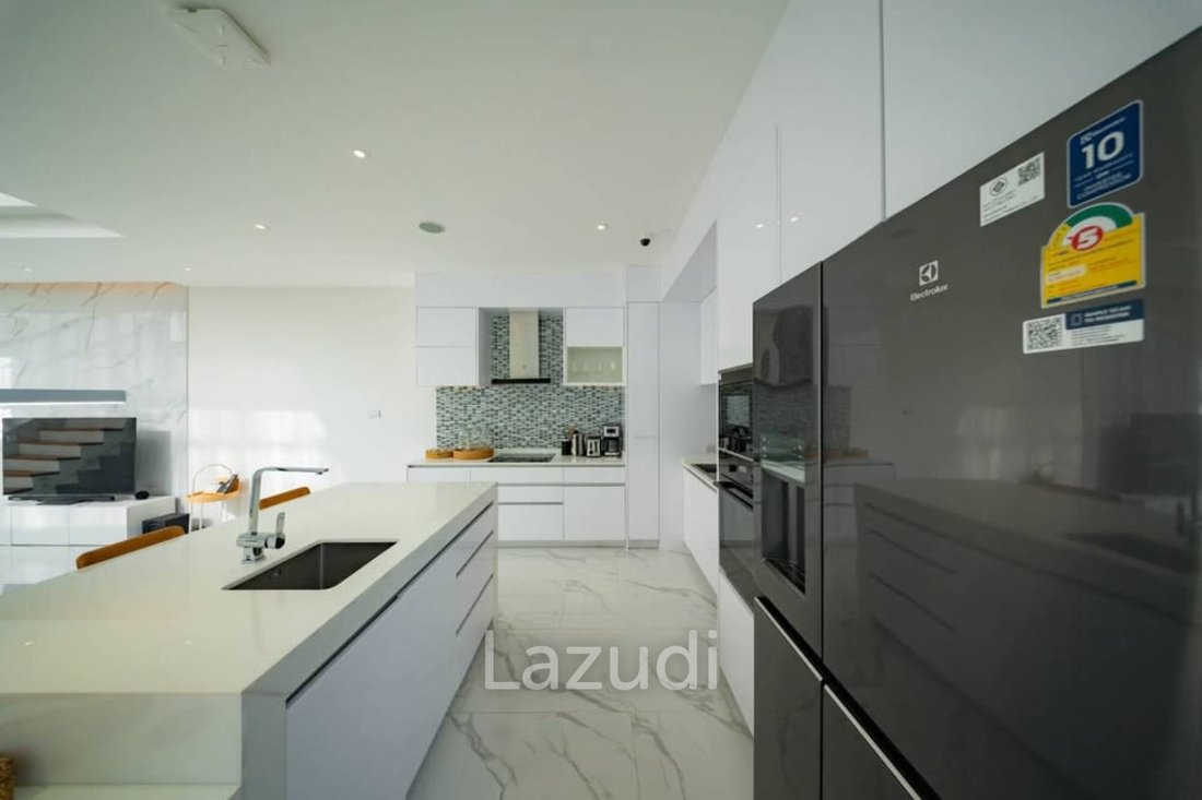 Villa in Thep Krasatti, Phuket, Thailand 5 - 16652528