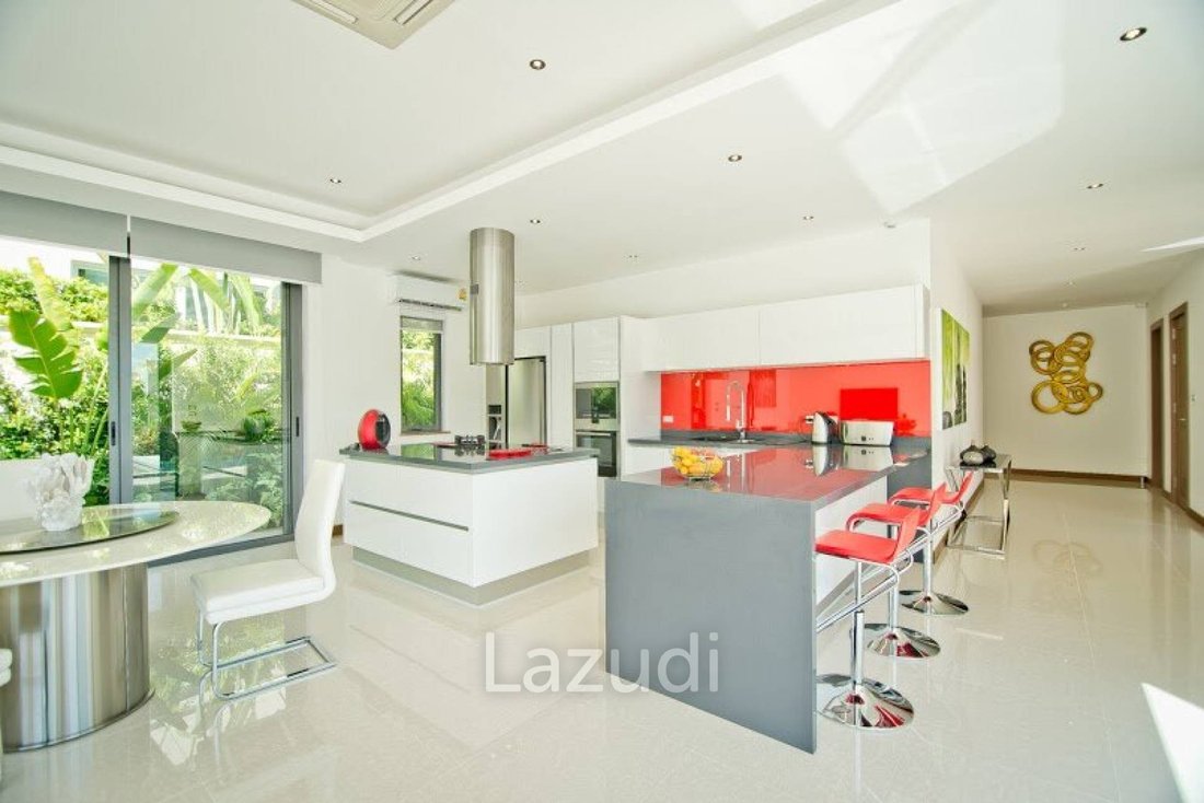 Villa in Pong, Chon Buri, Thailand 4 - 16654765