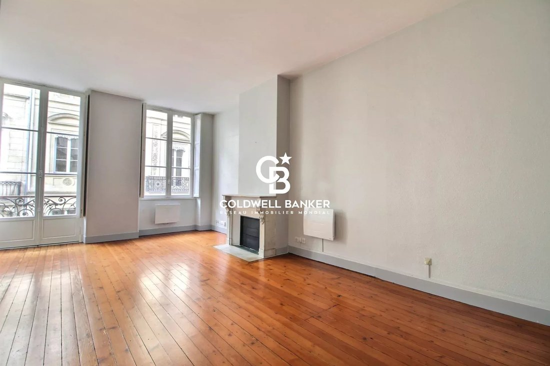 Apartment in Hôtel de Ville-Quinconce-Saint Seurin-Fondaudège, Bordeaux, France 3 - 15267462