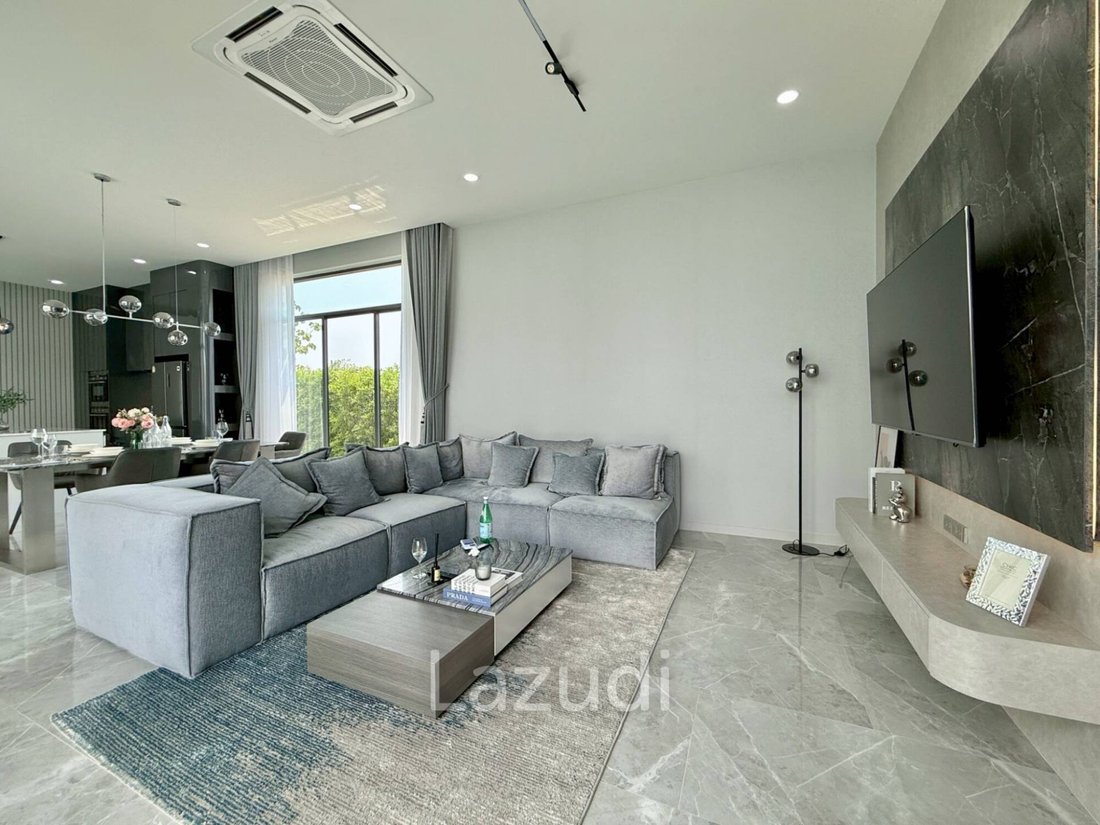 Villa in Pattaya City, Chon Buri, Thailand 3 - 16652893