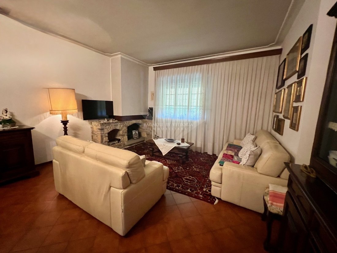 Villa in Tonfano, Pietrasanta, Italy 2 - 16651573