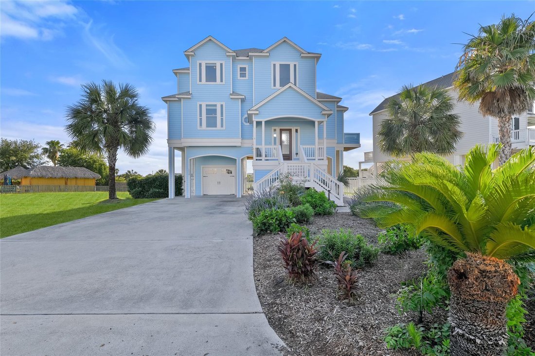 House in Galveston, Texas, United States 1 - 16652326