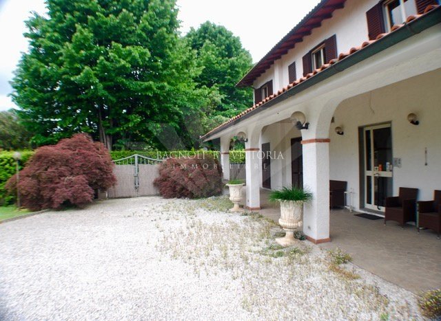 Villa in Pietrasanta, Tuscany, Italy 4 - 16651731