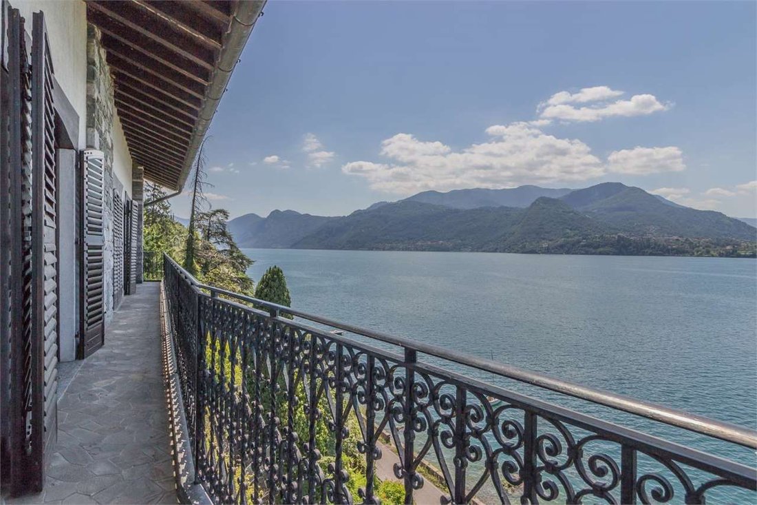 Villa in Varenna, Lombardy, Italy 1 - 16652074