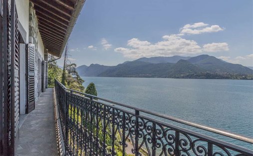 Villa en Varenna, Lombardía, Italia 1