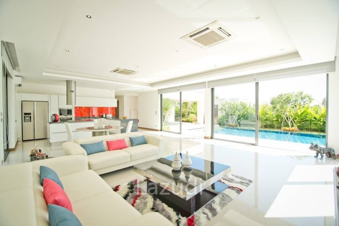Villa in Pong, Chon Buri, Thailand 3 - 16654765