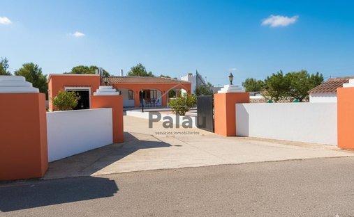 Landhaus in Ciutadella, Balearische Inseln, Spanien 1