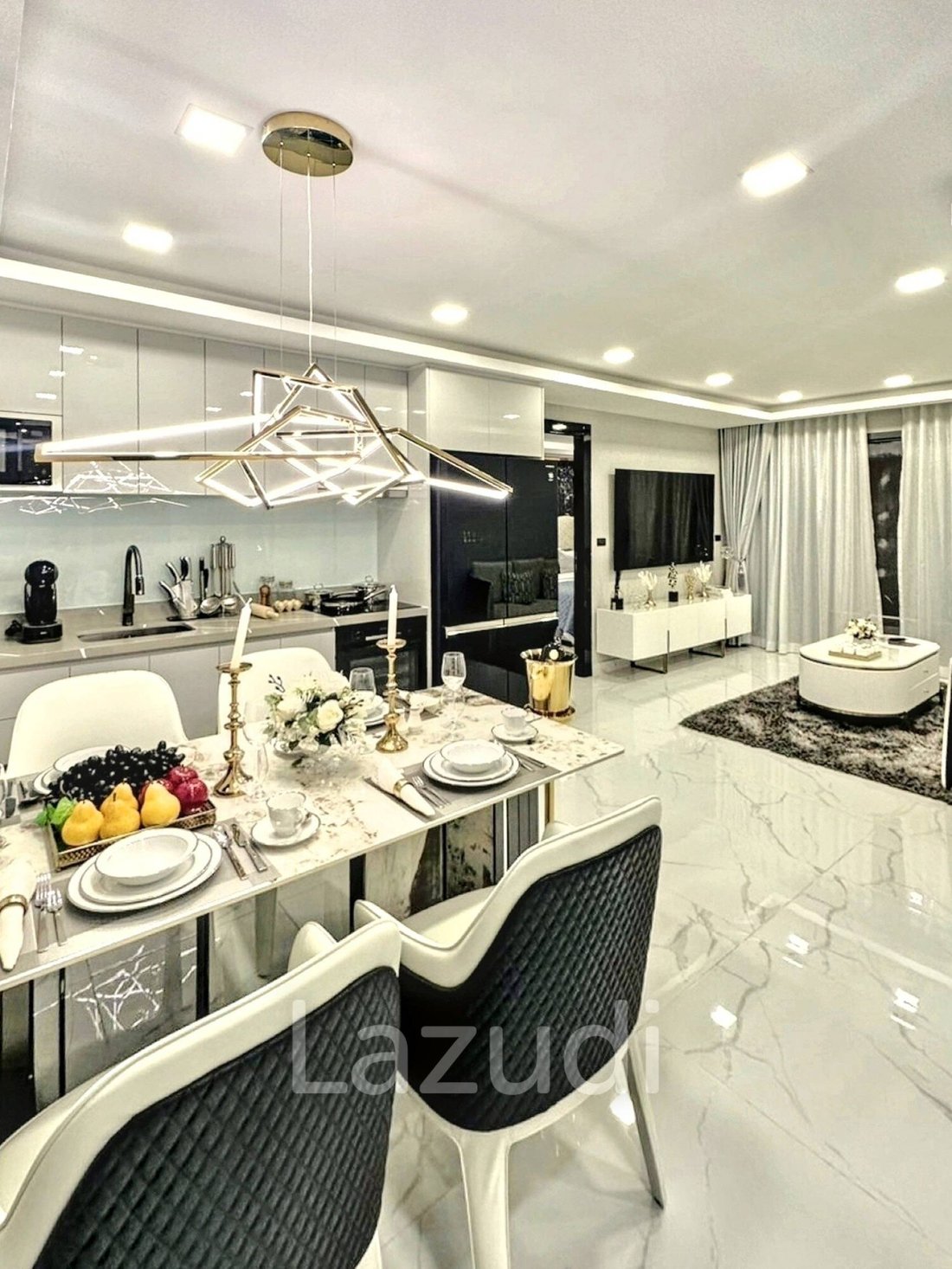 Apartment in Pattaya City, Chon Buri, Thailand 2 - 16654341