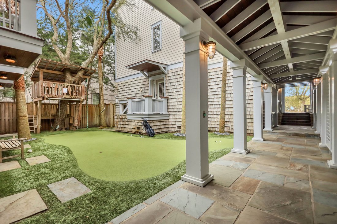 House in St. Simons, Georgia, United States 2 - 16650237