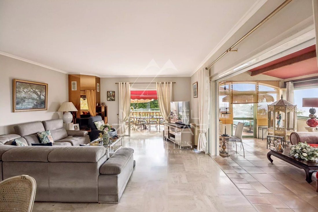 Villa in Les Indes les-Groulles, Mouans-Sartoux, France 5 - 16649406