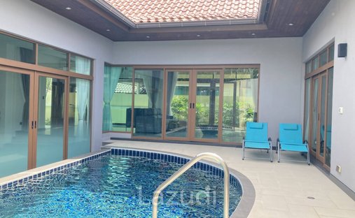Villa in Choeng Thale, Phuket, Thailand 1