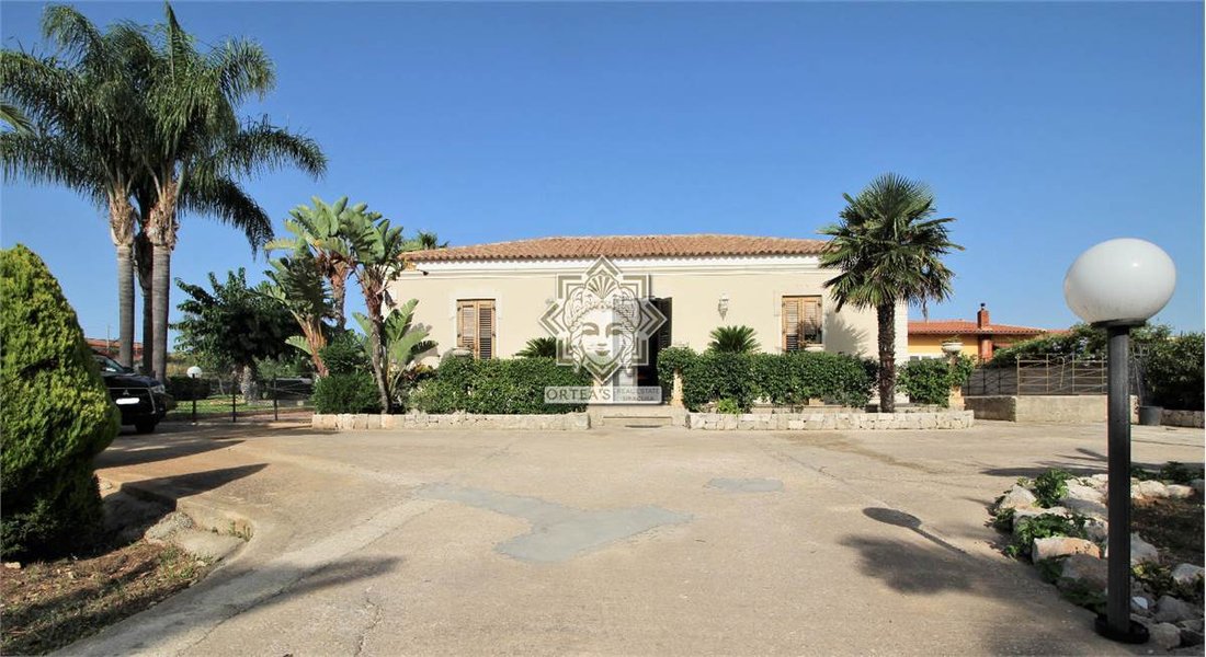 Villa in Ortigia, Sicily, Italy 1 - 16652170