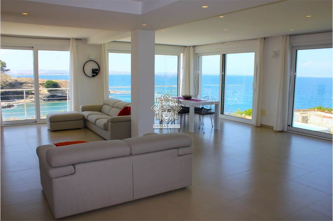 Villa in Palm Island, Sicily, Italy 2 - 16651541