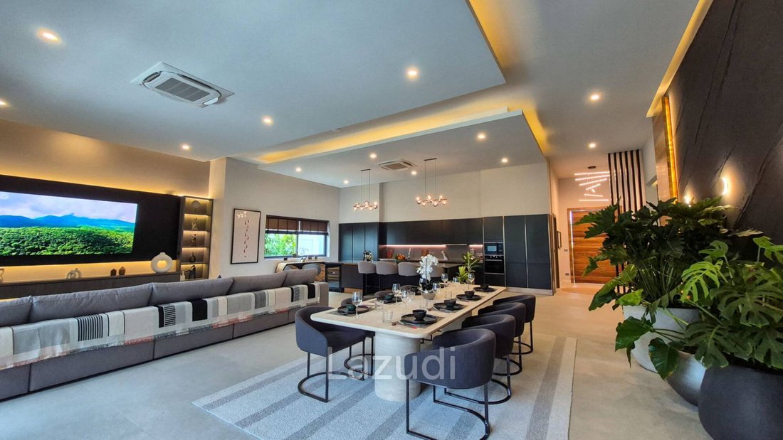 Villa in Pattaya City, Chon Buri, Thailand 1 - 16652684