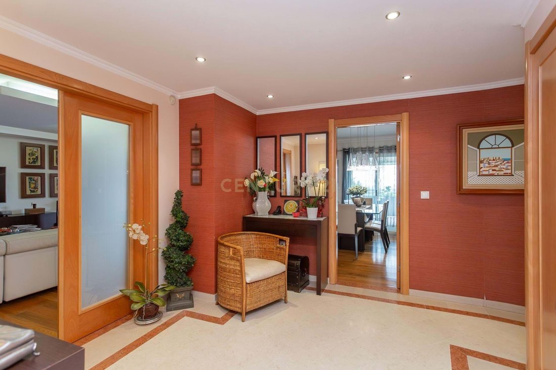 Apartment in Alges, Linda-a-Velha e Cruz Quebrada-Dafundo, Lisbon, Portugal 2 - 16652492