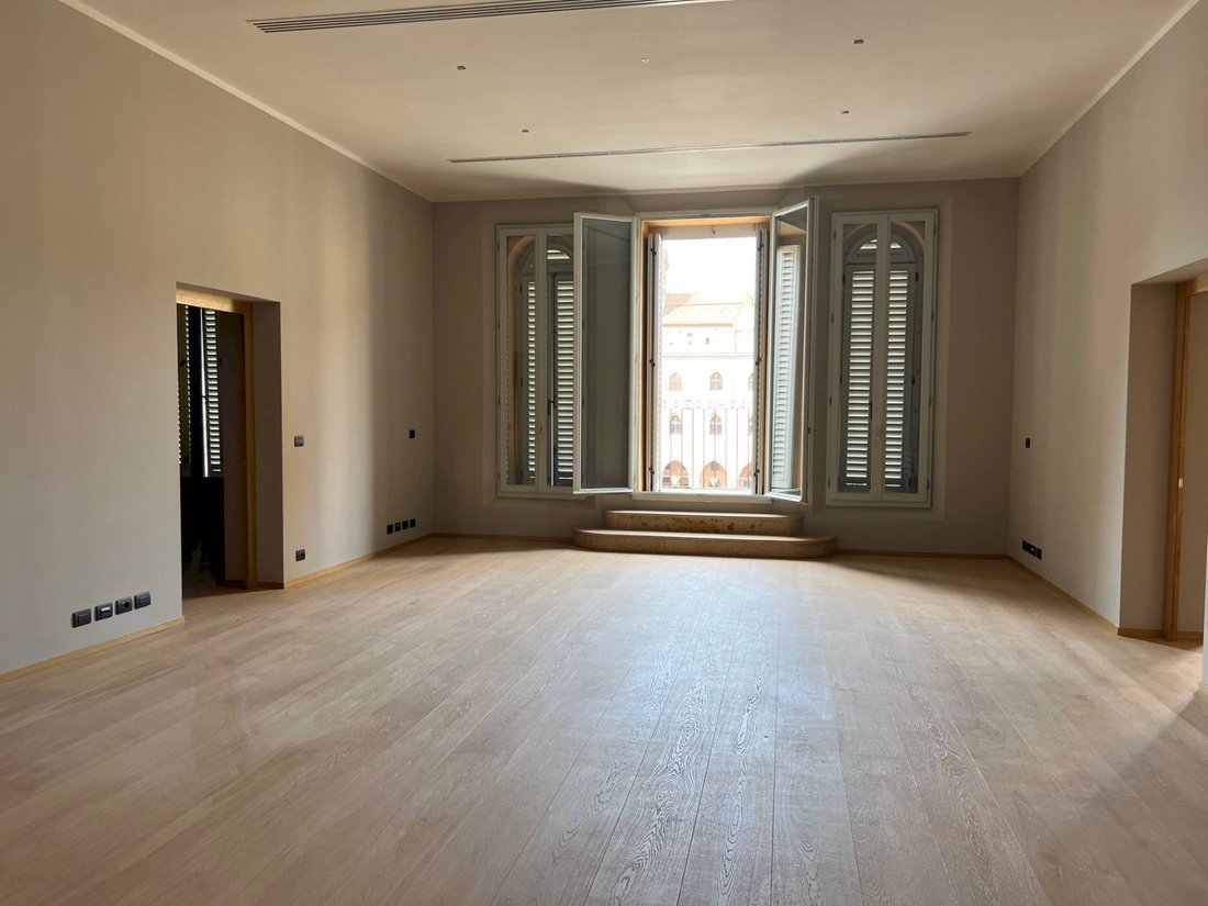 Apartment in Historic Center, Bologna, Italy 4 - 16651474