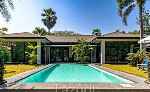 Villa in Bang Kao, Phetchaburi, Thailand 1