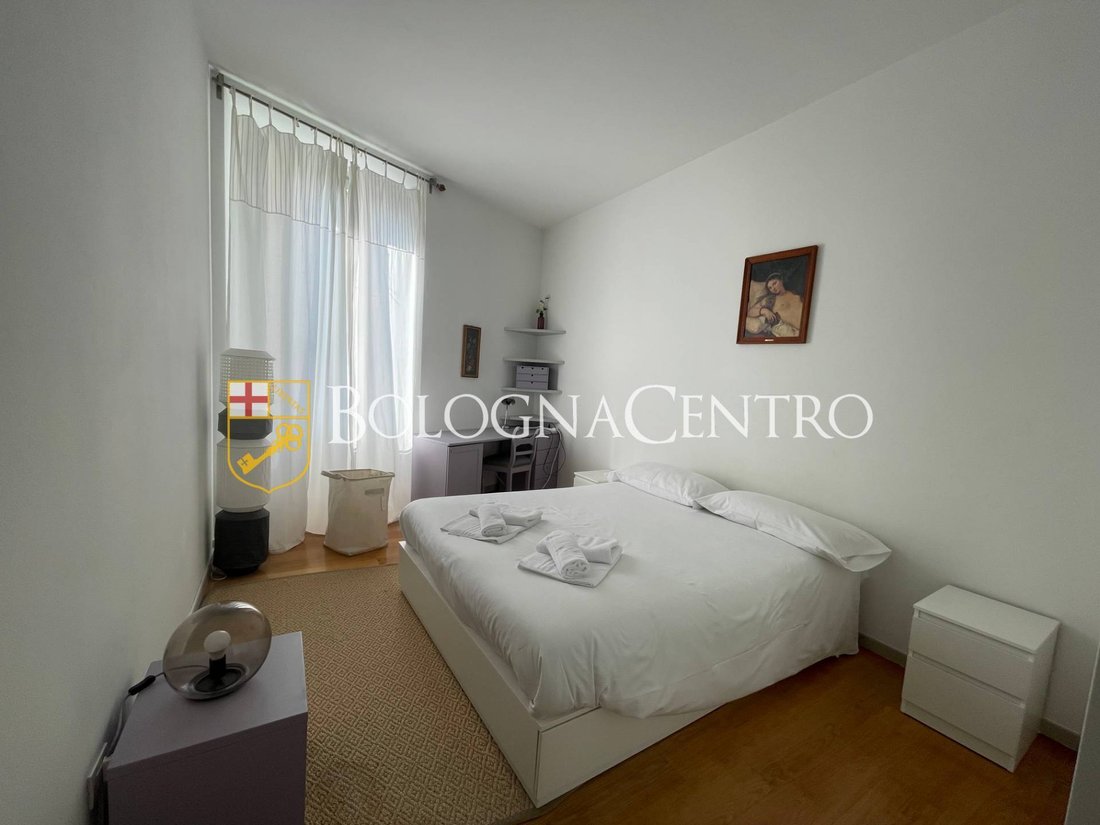 Apartment in Historic Center, Bologna, Italy 4 - 16651921