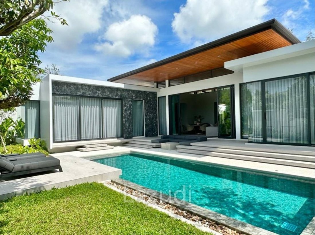 Villa in Si Sunthon, Phuket, Thailand 1 - 16653853