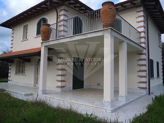 Villa in Pietrasanta, Tuscany, Italy 4 - 16651014