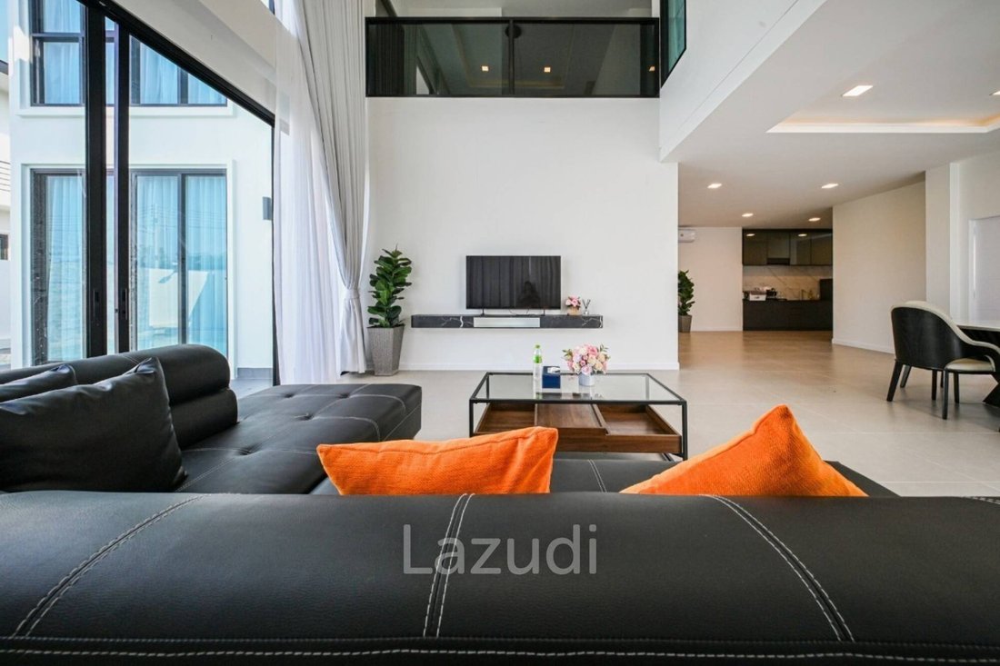 Villa in Pattaya City, Chon Buri, Thailand 4 - 16654378