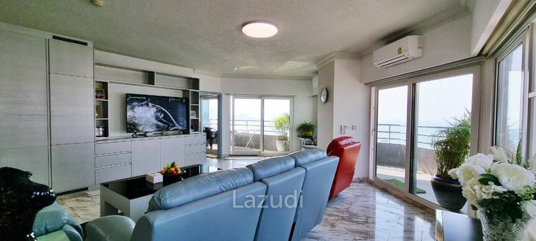 Apartment in Pattaya City, Chon Buri, Thailand 3 - 16654422