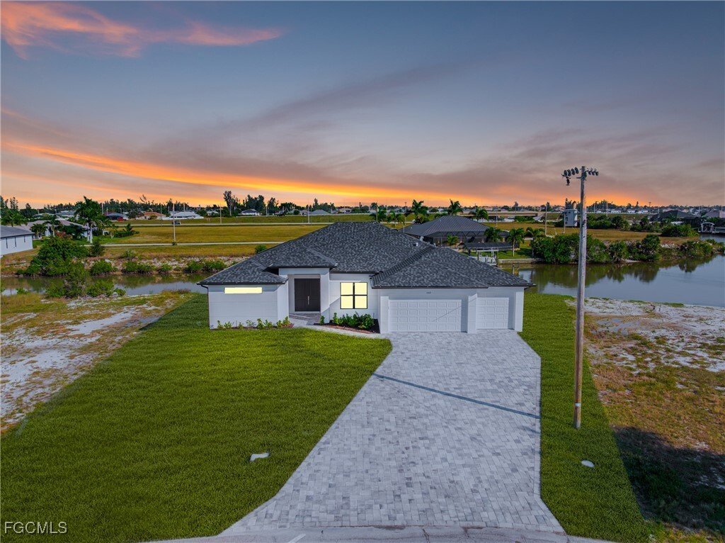House in Cape Coral, Florida, United States 2 - 16652257