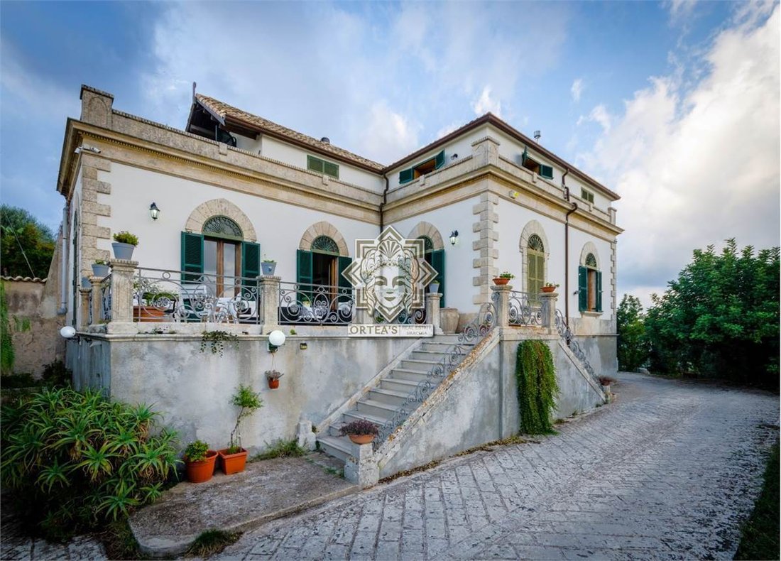 Villa in Canicattini Bagni, Sicily, Italy 3 - 16651748