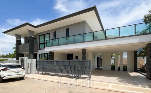 Villa à Nong Pla Lai, Province de Chonburi, Thaïlande 1
